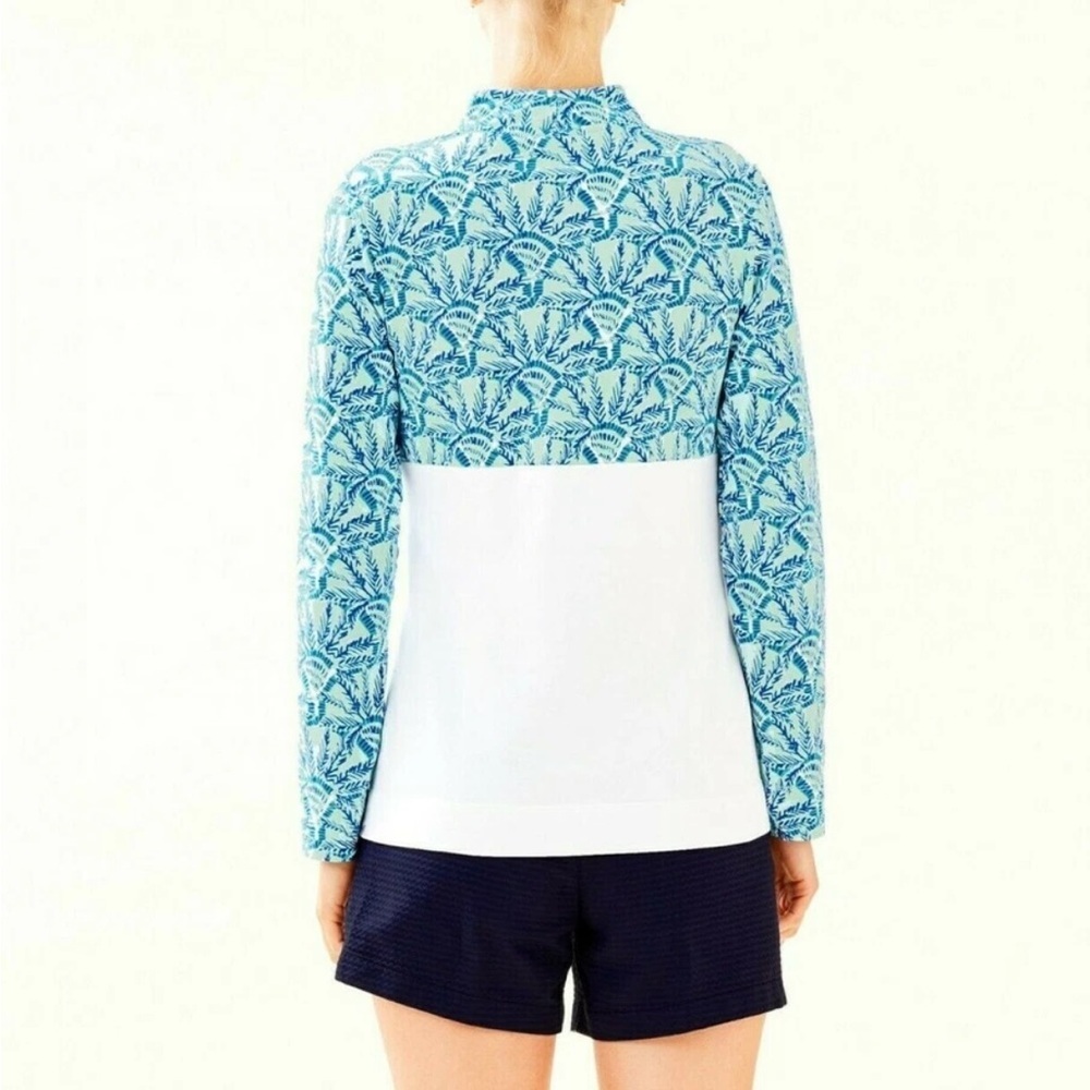 Lilly Pulitzer UPF 50+ Asher Popover Whisper Blue One of a Kind Print Size Small - Picture 3 of 11